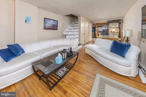 336 Bergen St, Gloucester City, NJ 08030