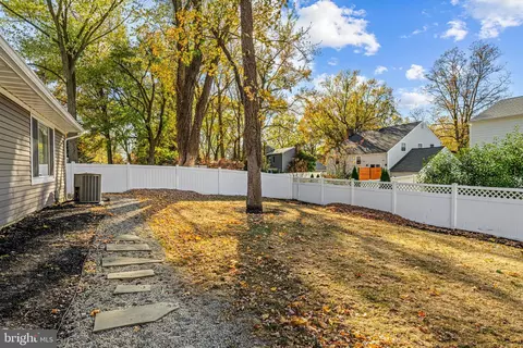 Exterior - 120 Covered Bridge Rd, Cherry Hill, NJ 08034 photo 5 of 8