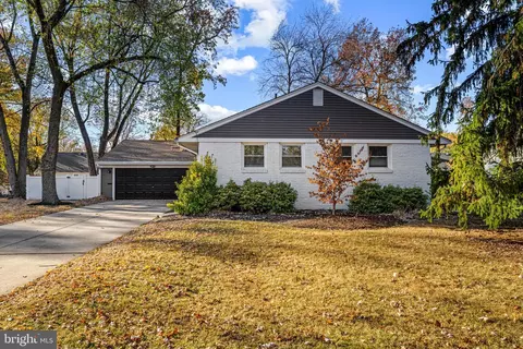 Exterior - 120 Covered Bridge Rd, Cherry Hill, NJ 08034 photo 3 of 8