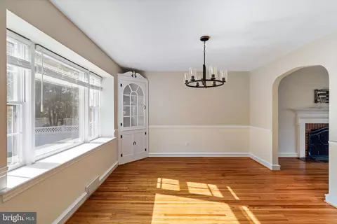 Living - 600 Graisbury Ave, Haddonfield, NJ 08033 photo 5 of 14