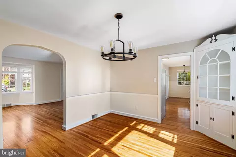 Dining - 600 Graisbury Ave, Haddonfield, NJ 08033 photo 1 of 1