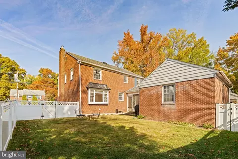 Exterior - 600 Graisbury Ave, Haddonfield, NJ 08033 photo 11 of 13