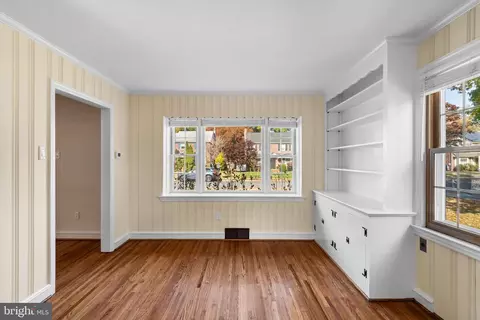 Living - 600 Graisbury Ave, Haddonfield, NJ 08033 photo 7 of 14