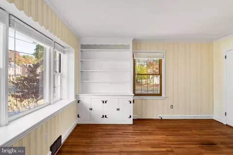 Living - 600 Graisbury Ave, Haddonfield, NJ 08033 photo 8 of 14
