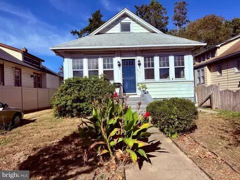 805 Mercer St, Gloucester City, NJ 08030
