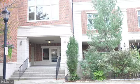 600 N Atlantic Ave #303, Collingswood, NJ 08108