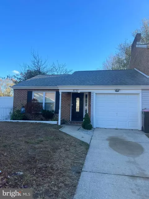 1717 Heather Pl, Clementon, NJ 08021