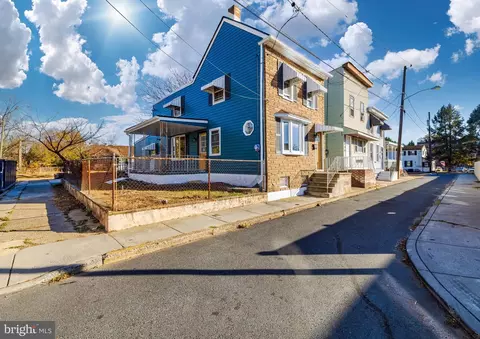 400 Saint John St, Gloucester City, NJ 08030