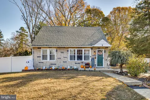 1649 Hollywood Ave, Blackwood, NJ 08012