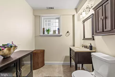 107 Braddock Ave, Hammonton, NJ 08037 photo 29