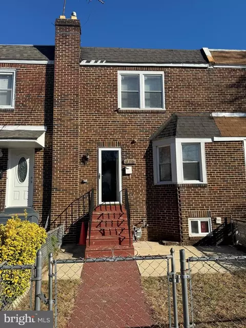 330 Pfeiffer St, Camden, NJ 08105