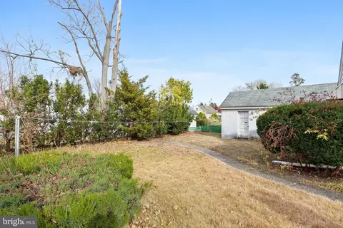313 W Evesham Rd, Runnemede, NJ 08078 photo 32