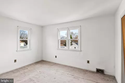 313 W Evesham Rd, Runnemede, NJ 08078 photo 18