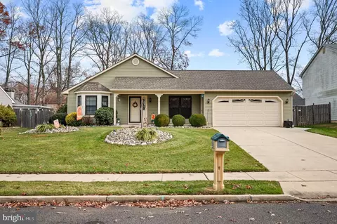 3 Aspen Rd, Sicklerville, NJ 08081