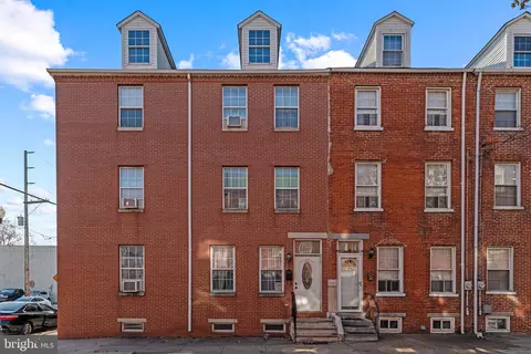 110 Middlesex St, Gloucester City, NJ 08030