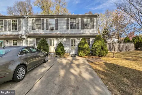 119 Whitman Ave, Stratford, NJ 08084
