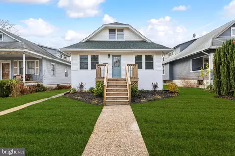 270 S Davis Ave, Audubon, NJ 08106
