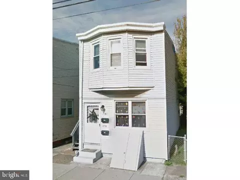 173 S Burlington St, Gloucester City, NJ 08030