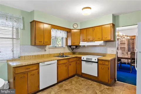 Kitchen - 1014 Berlin Rd, Cherry Hill, NJ 08034 photo 2 of 4