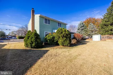 Exterior - 1014 Berlin Rd, Cherry Hill, NJ 08034 photo 4 of 6