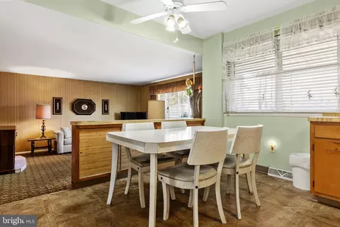 Dining - 1014 Berlin Rd, Cherry Hill, NJ 08034 photo 2 of 3