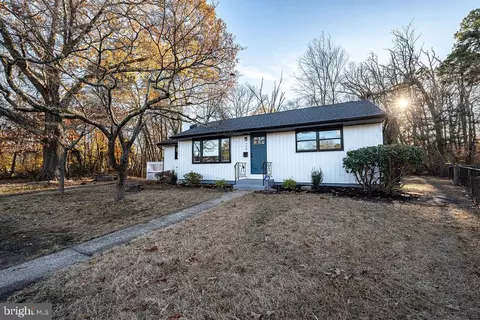 716 Elizabeth Ave, Lindenwold, NJ 08021