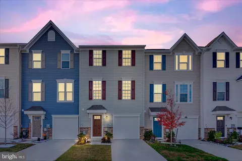 15 Continental Blvd, Sicklerville, NJ 08081