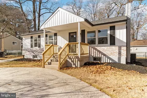 Exterior - 438 Scott Ave, Lindenwold, NJ 08021 photo 1 of 3