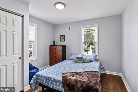 Bedroom - 308 Mount Vernon Ave, Laurel Springs, NJ 08021 photo 3 of 3