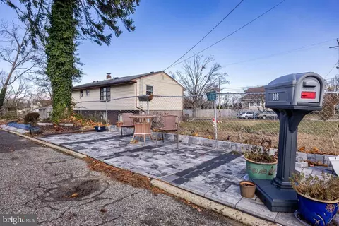 Exterior - 308 Mount Vernon Ave, Laurel Springs, NJ 08021 photo 2 of 2