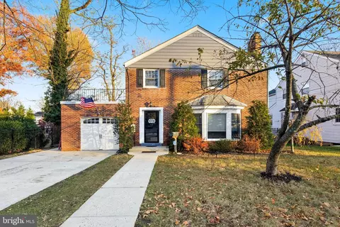 708 Crystal Lk, Haddonfield, NJ 08033