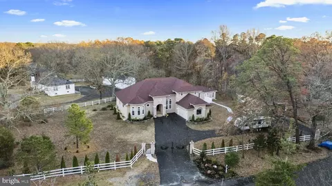 35 Hilliards Rd, Gibbsboro, NJ 08026