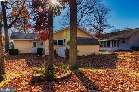 Exterior - 5 Pine Ave, Hammonton, NJ 08037 photo 1 of 1