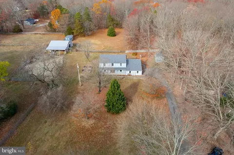 151 Russell Ave, Sicklerville, NJ 08081