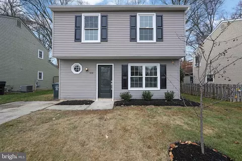 514 Cormorant Dr, Voorhees, NJ 08043