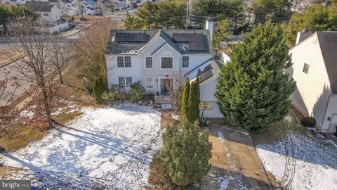 1 Sandstone Dr, Sicklerville, NJ 08081