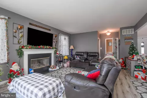1 Sandstone Dr, Sicklerville, NJ 08081 photo 14