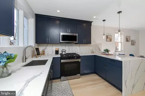 1718 W High St, Haddon Heights, NJ 08035