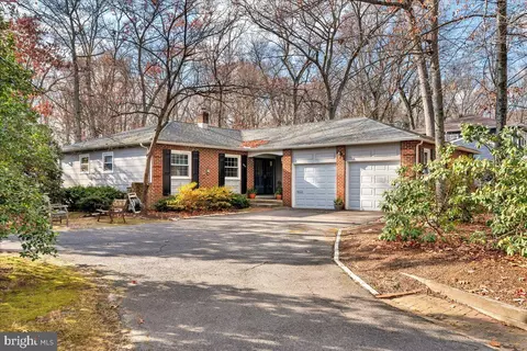 224 Highgate Ln, Cherry Hill, NJ 08003