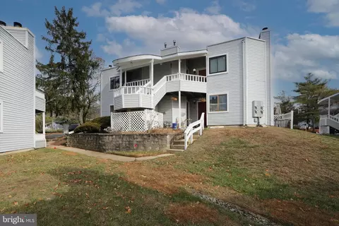 502 Shelby Ct, Sicklerville, NJ 08081