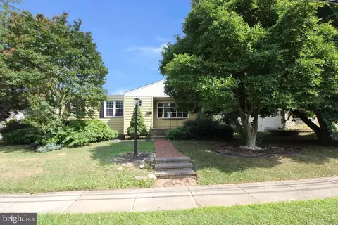 601 Helena Ave, Cherry Hill, NJ 08002