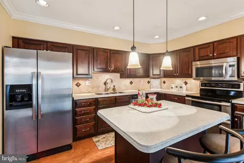 Kitchen - 8 Pine Ave, Hammonton, NJ 08037 photo 2 of 2