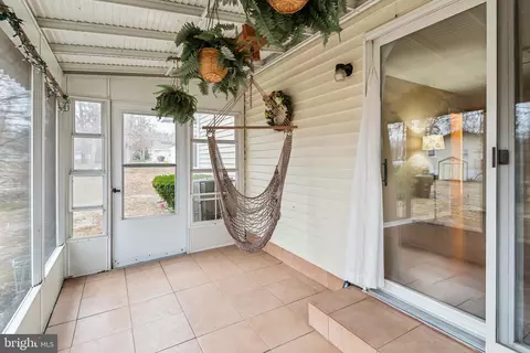 Exterior - 8 Pine Ave, Hammonton, NJ 08037 photo 1 of 4