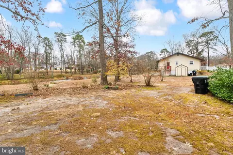 Exterior - 8 Pine Ave, Hammonton, NJ 08037 photo 3 of 4