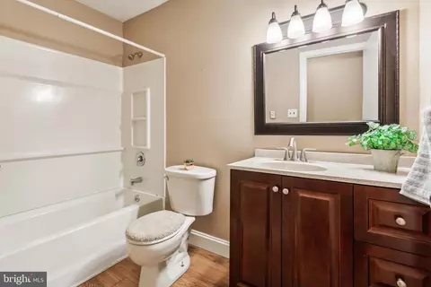 Bath - 8 Pine Ave, Hammonton, NJ 08037 photo 1 of 2
