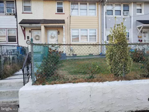 922 Alcyon Dr, Bellmawr, NJ 08031