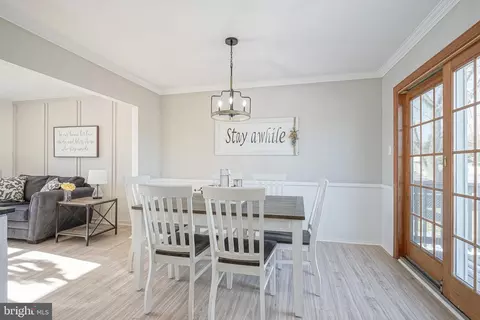 Dining - 4 N Fork Rd, Clementon, NJ 08021 photo 1 of 1