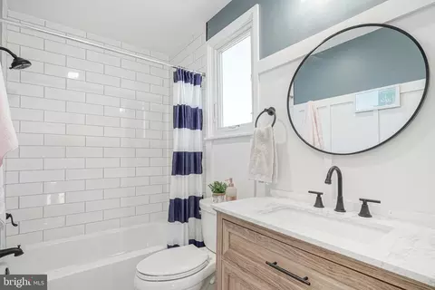 Bath - 4 N Fork Rd, Clementon, NJ 08021 photo 5 of 5