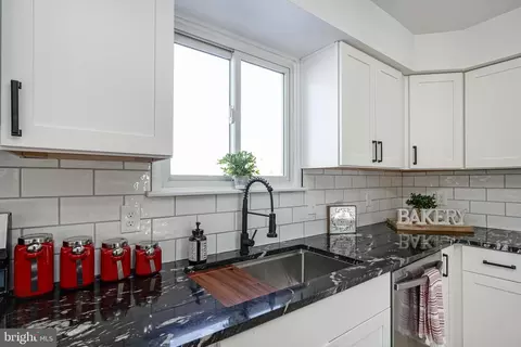 Kitchen - 4 N Fork Rd, Clementon, NJ 08021 photo 3 of 4