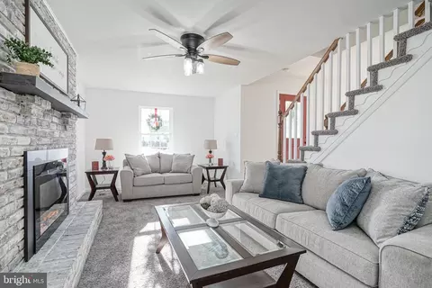 Living - 4 N Fork Rd, Clementon, NJ 08021 photo 2 of 2